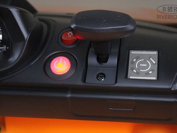 Детский электромобиль McLaren Artura (P888BP)